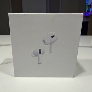 Apple AirPods Pro Wireless Earbuds in White